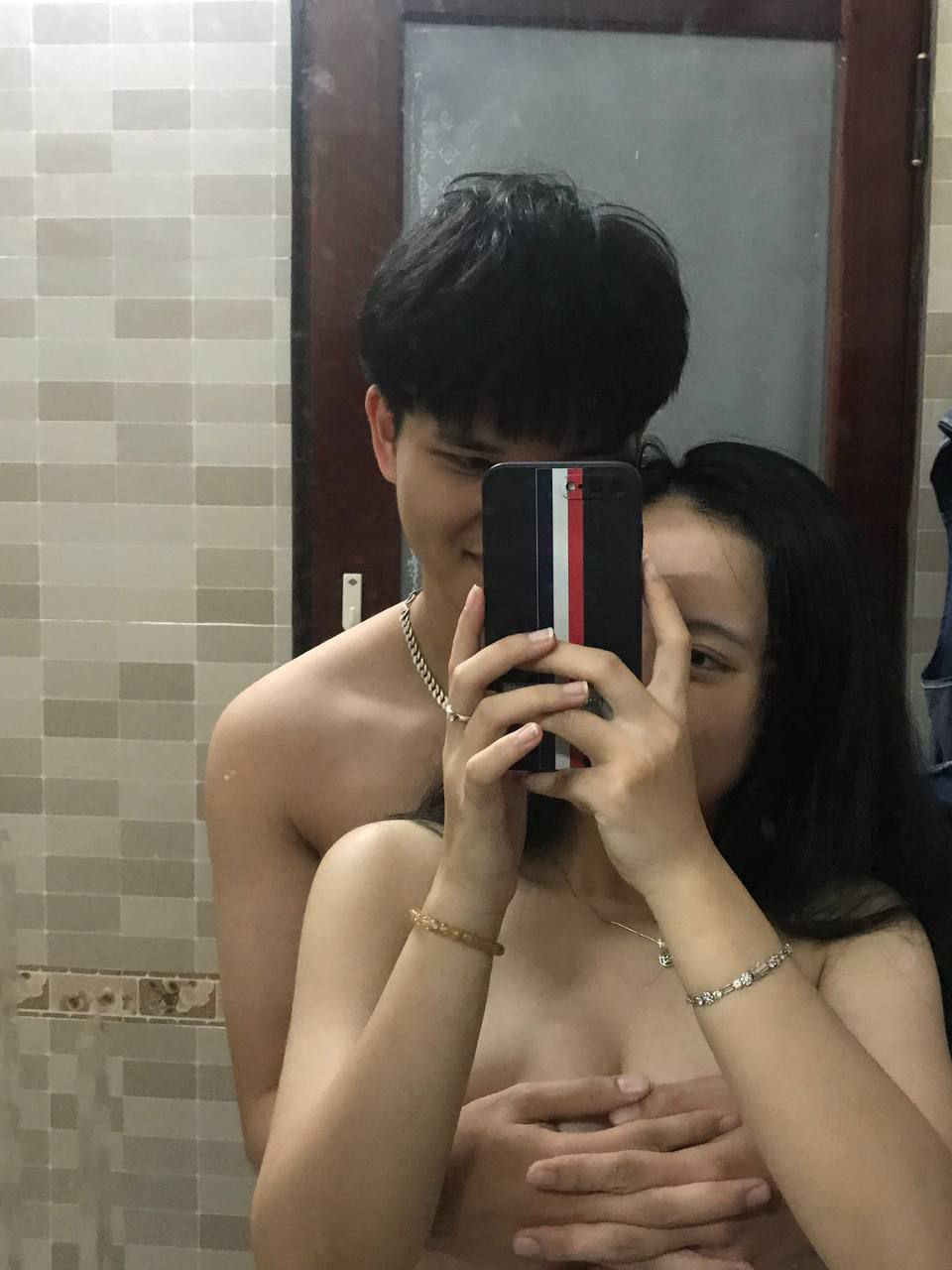 Thầy pháp giúp em gái lồn tơ mở rộng tiền tài